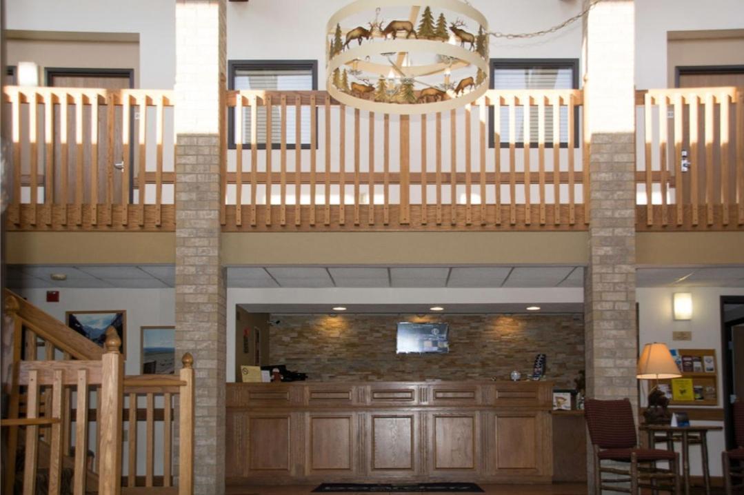 Boarders Inn & Suites By Cobblestone Hotels - Wautoma Eksteriør billede